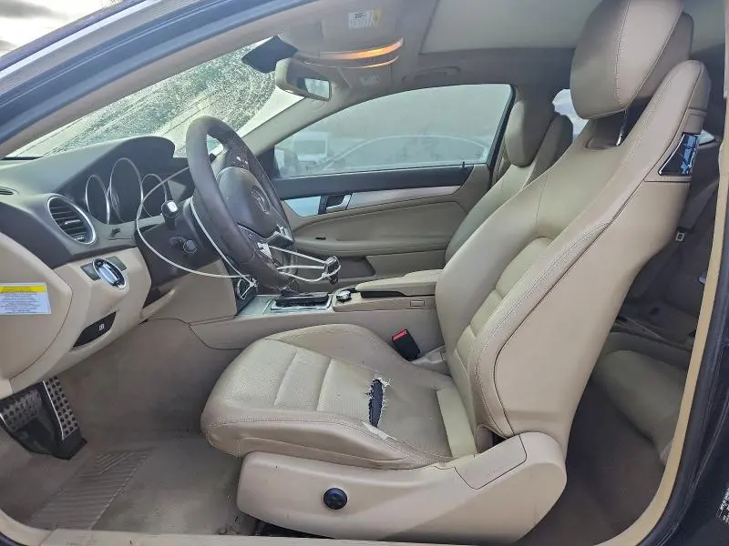 2013 MERCEDES-BENZ C 250  