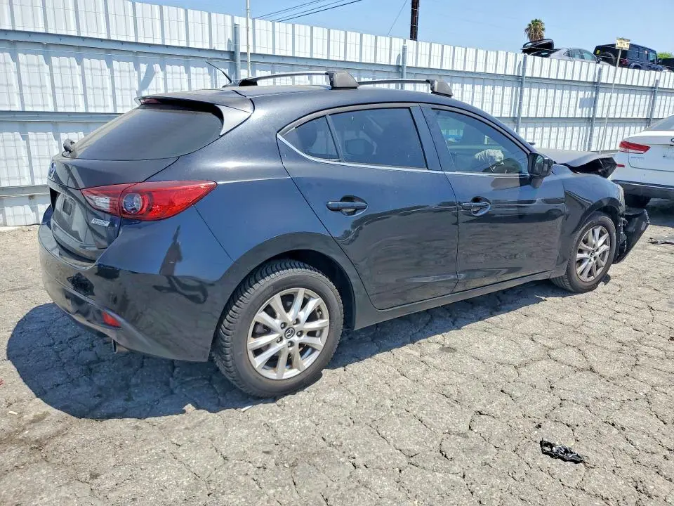 2015 MAZDA 3 TOURING  
