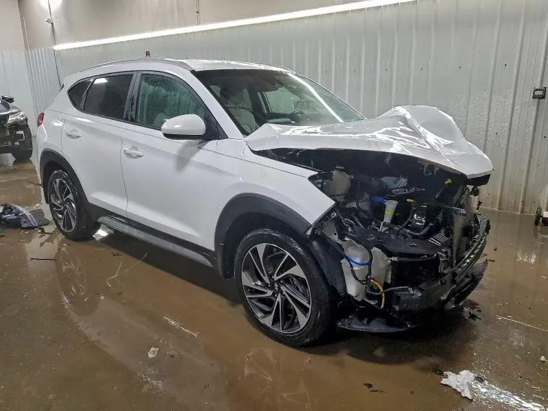 2020 HYUNDAI TUCSON SPORT  