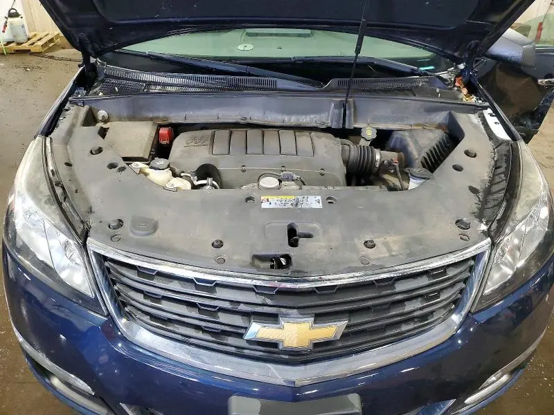 2017 CHEVROLET TRAVERSE LS  