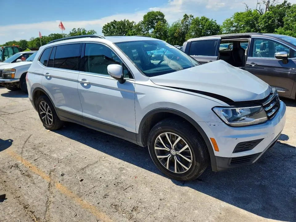 2019 VOLKSWAGEN TIGUAN SE  