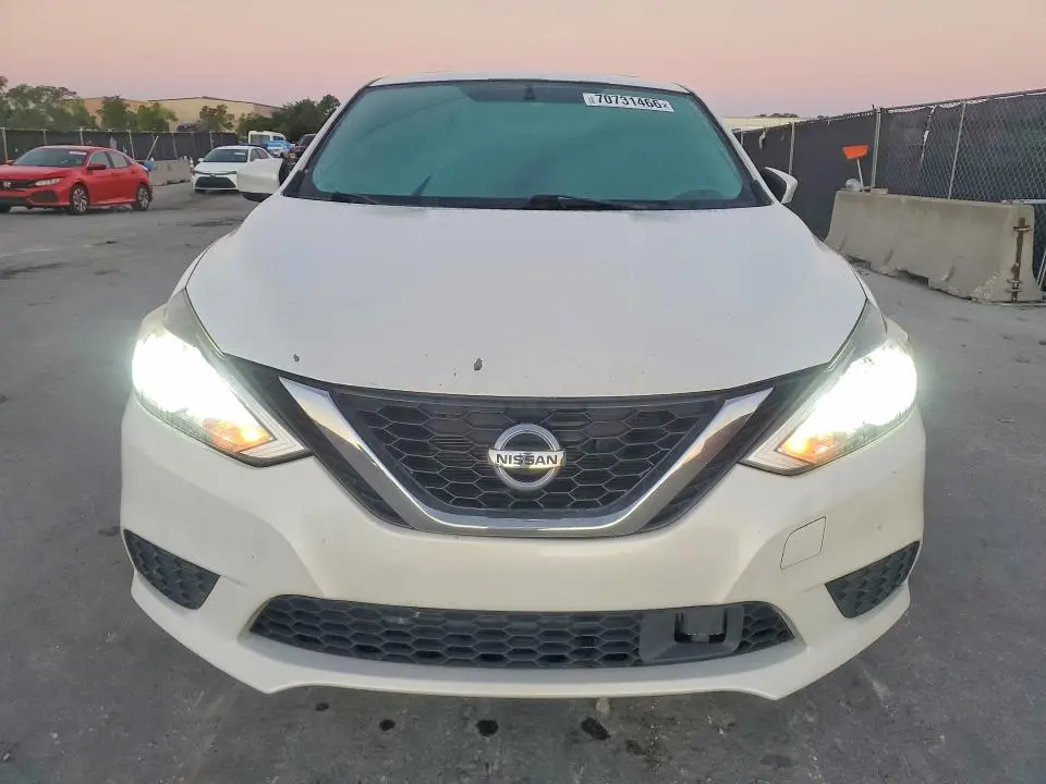 2019 NISSAN SENTRA SV  