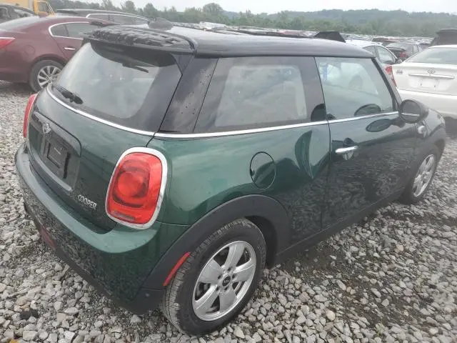 2017 MINI COOPER   