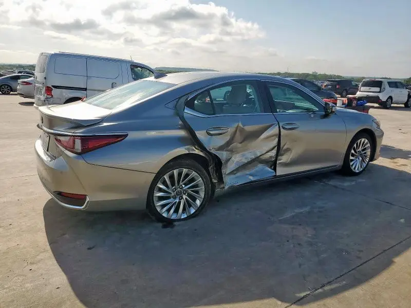 2019 LEXUS ES 300H  
