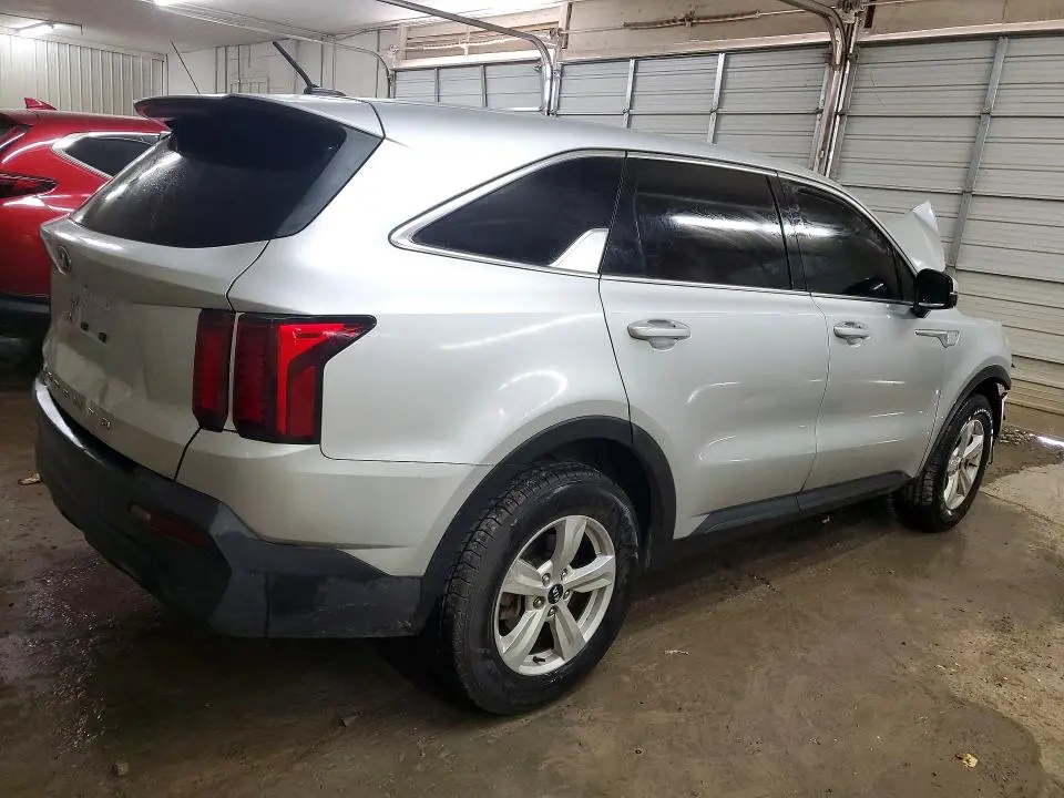2021 KIA SORENTO LX  