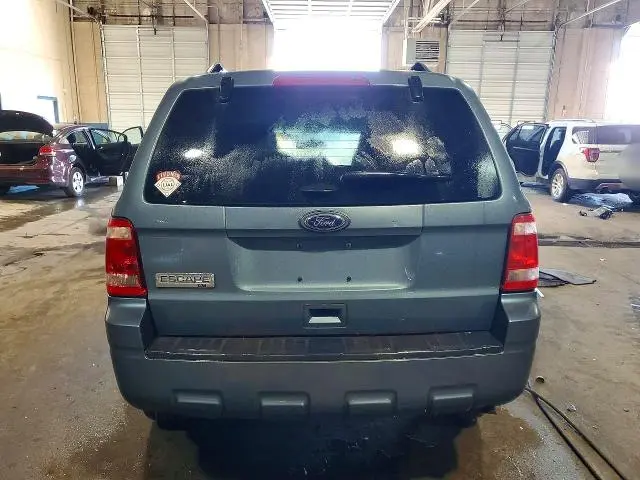 2012 FORD ESCAPE XLT  