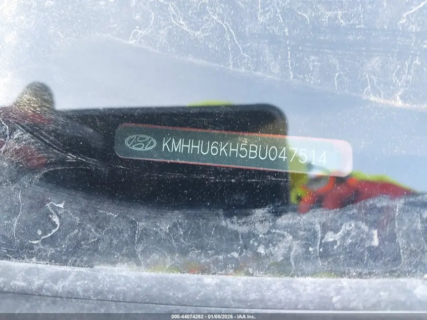 2011 HYUNDAI GENESIS 3.8 TRACK