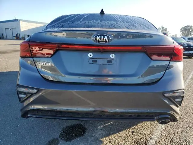2021 KIA FORTE FE  