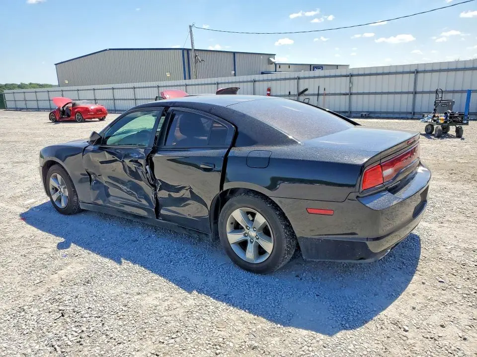 2012 DODGE CHARGER SE  