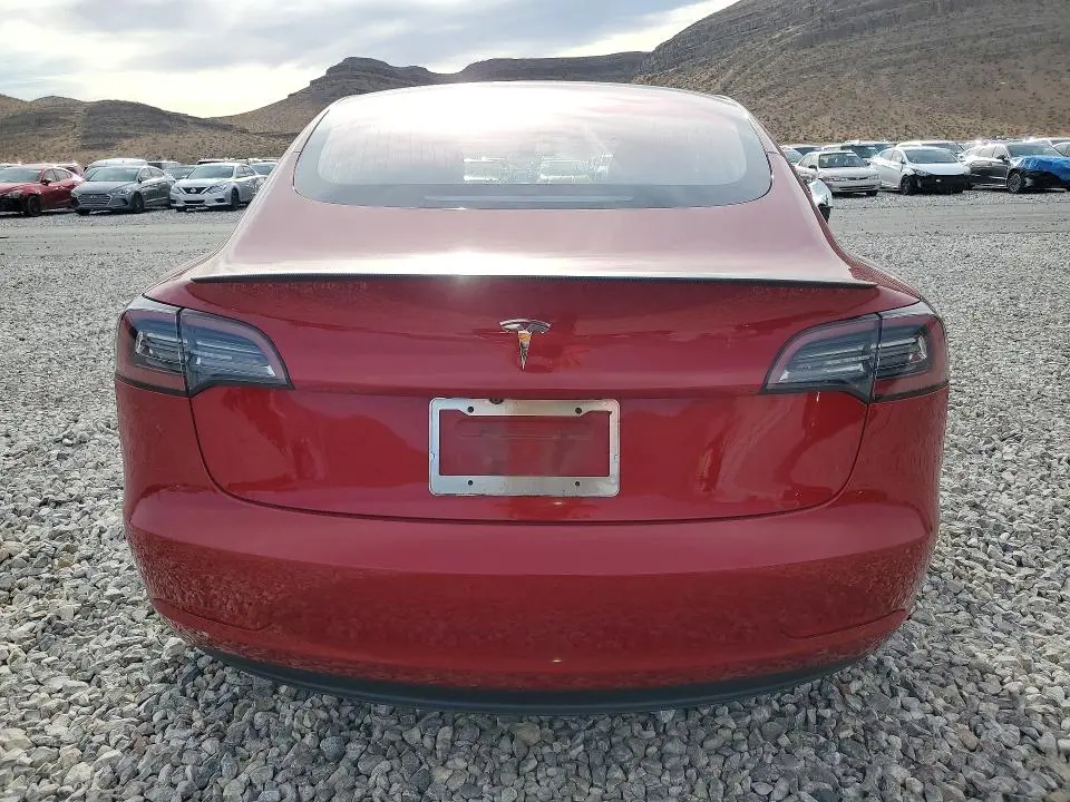2018 TESLA MODEL 3   