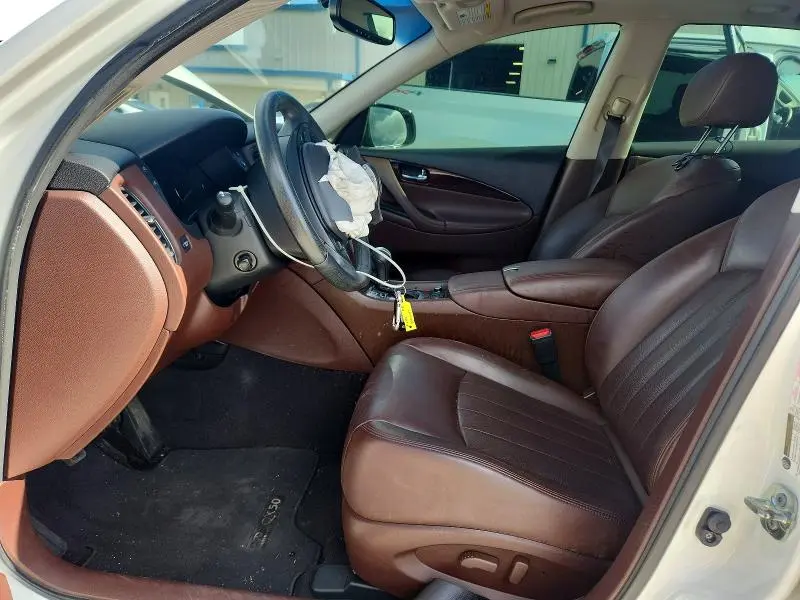 2017 INFINITI QX50 BASE  