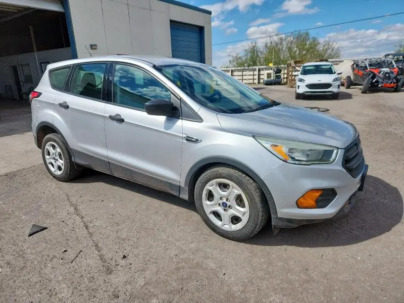 2017 FORD ESCAPE S  