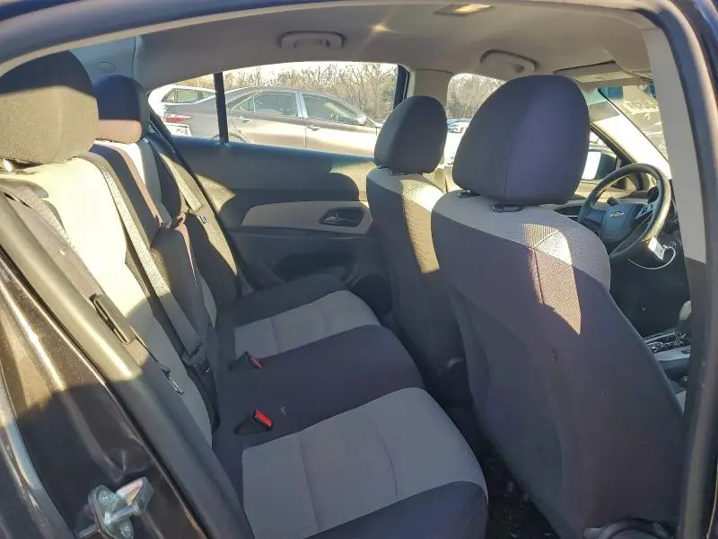 2014 CHEVROLET CRUZE LS  