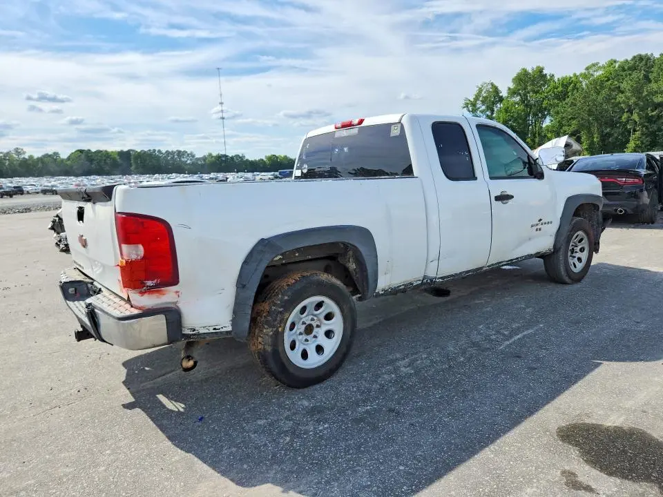 2011 CHEVROLET SILVERADO C1500  