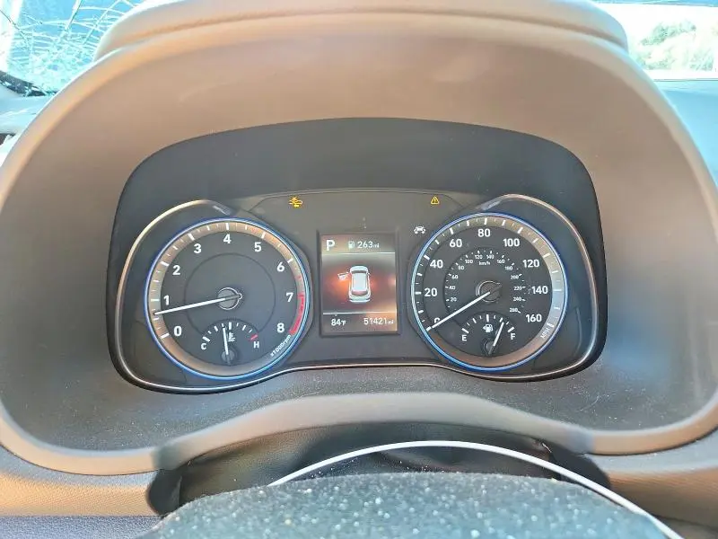2019 HYUNDAI KONA SE  