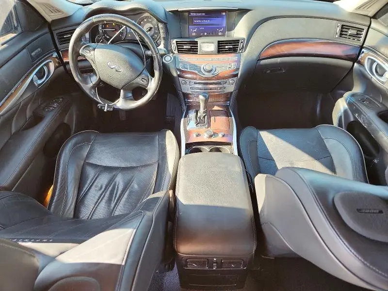 2013 INFINITI M37 X  