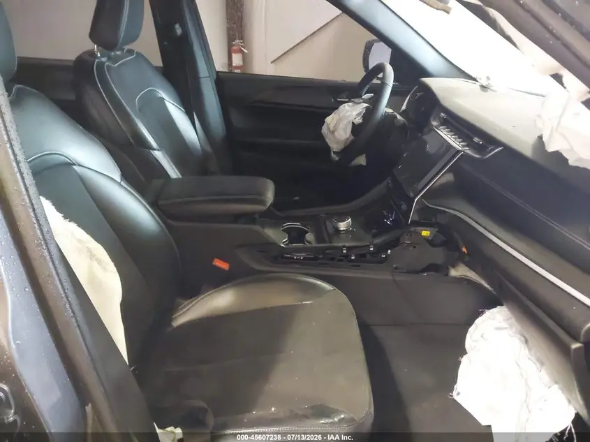 2024 JEEP GRAND CHEROKEE L ALTITUDE 4X4