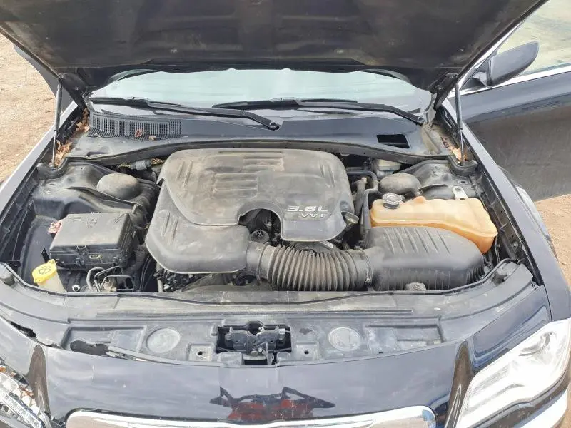 2014 CHRYSLER 300   