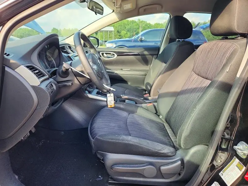 2019 NISSAN SENTRA SV  