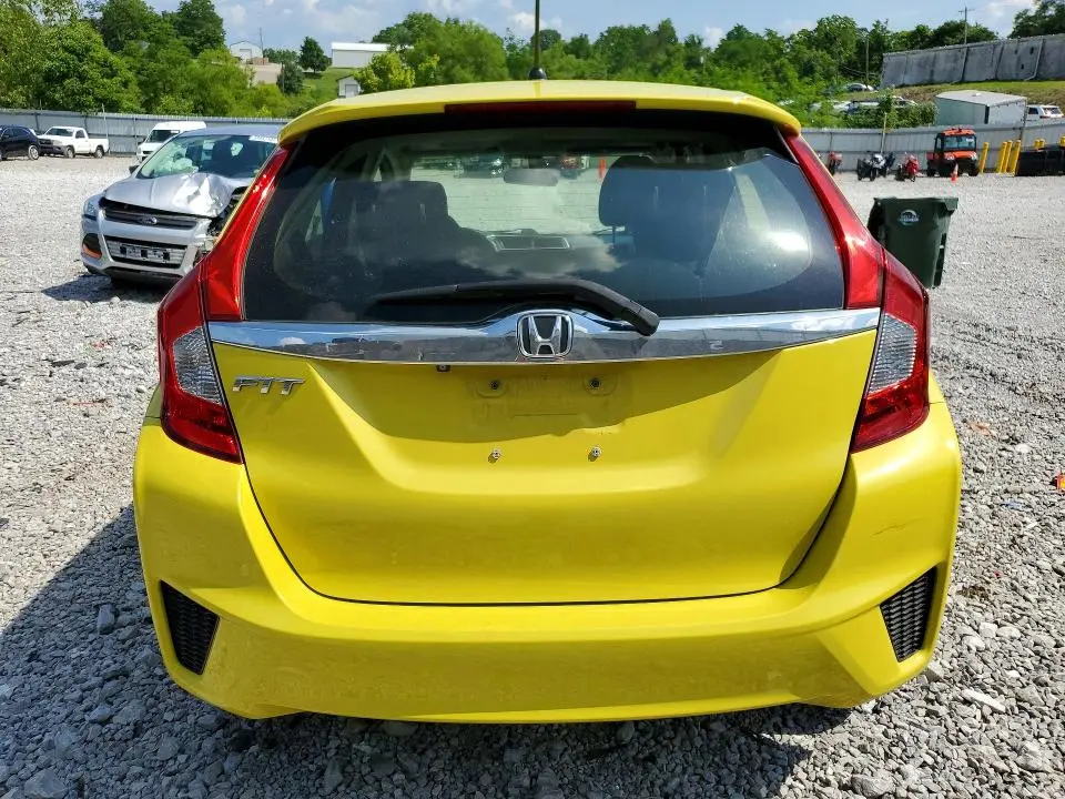 2016 HONDA FIT   