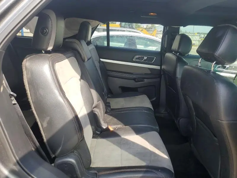 2017 FORD EXPLORER XLT  