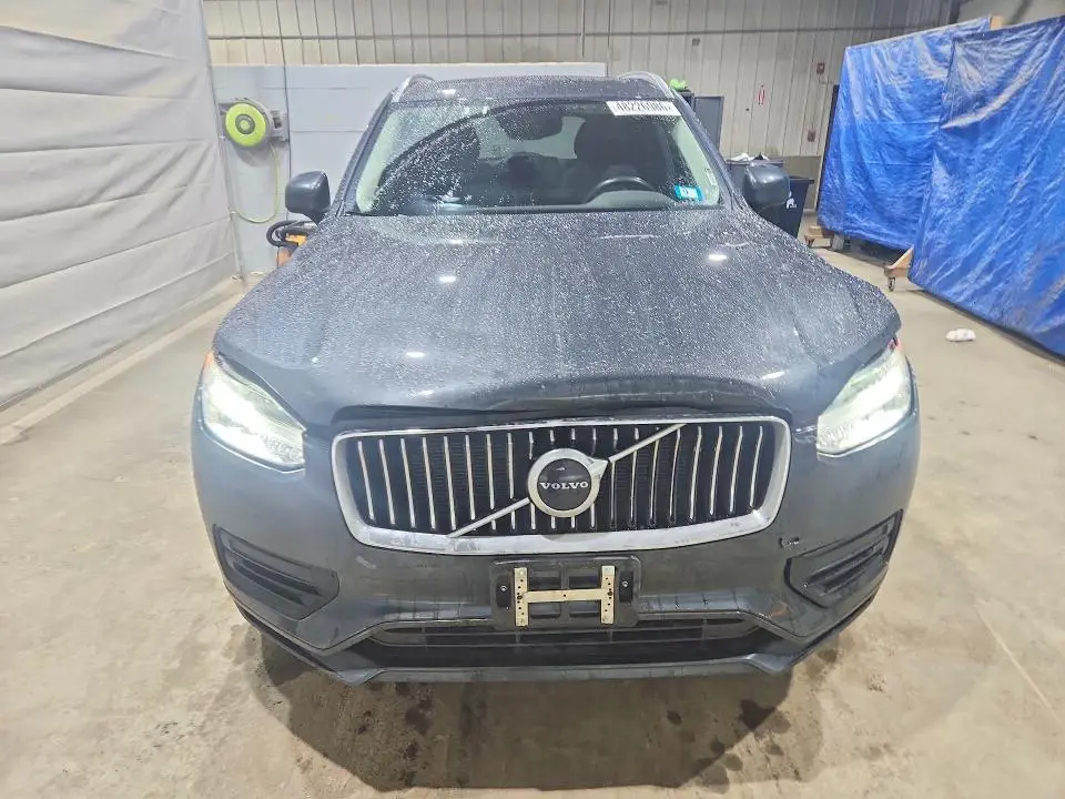 2022 VOLVO XC90 T5 MOMENTUM  