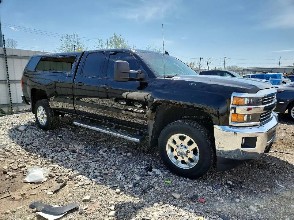 2015 CHEVROLET SILVERADO C2500 HEAVY DUTY LT  