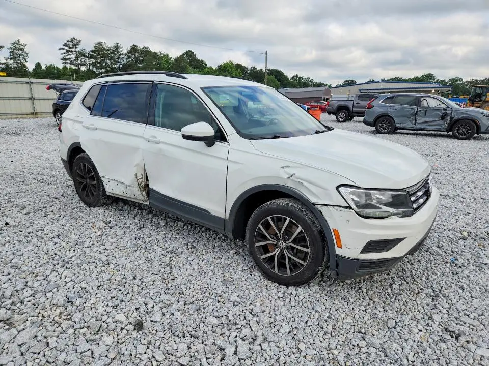 2019 VOLKSWAGEN TIGUAN SE  