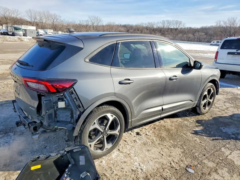2023 FORD ESCAPE ST LINE SELECT  