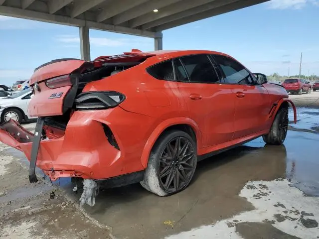 2021 BMW X6 M  