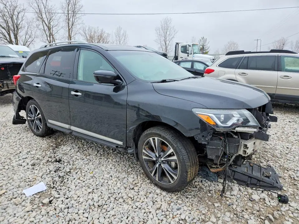 2018 NISSAN PATHFINDER S  