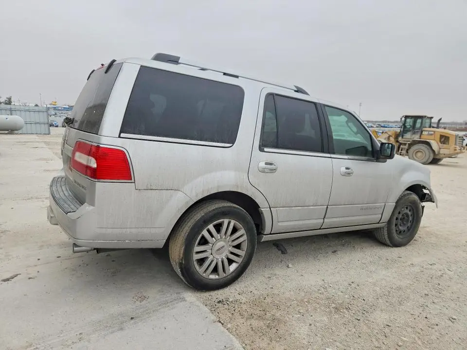 2013 LINCOLN NAVIGATOR   