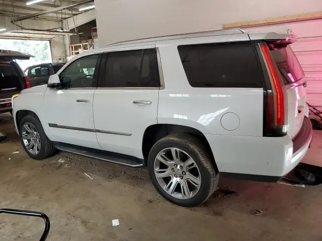 2019 CADILLAC ESCALADE LUXURY  