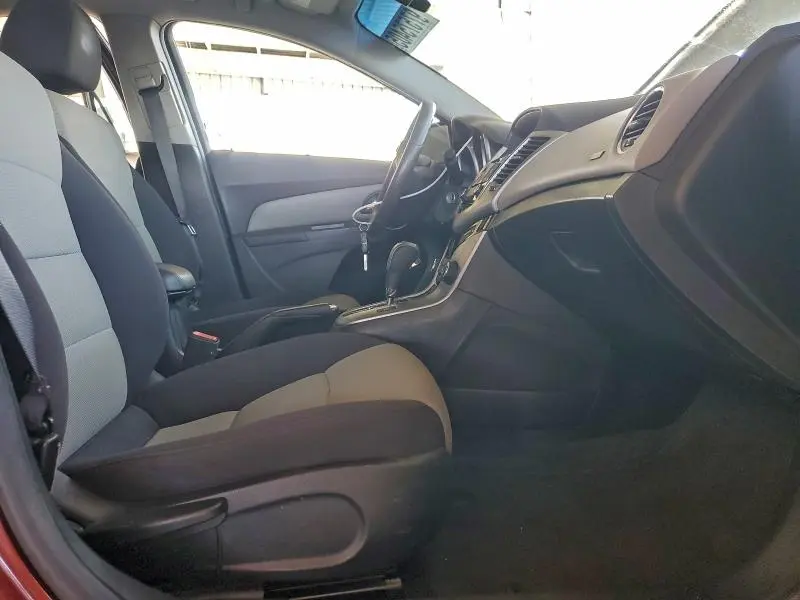 2012 CHEVROLET CRUZE LS  