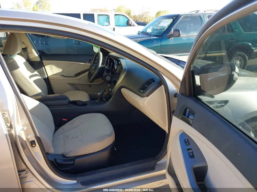 2013 KIA OPTIMA LX