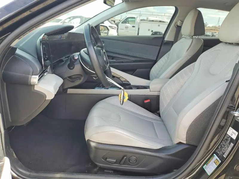 2024 HYUNDAI ELANTRA LIMITED  