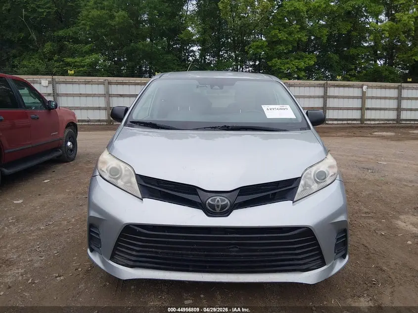 2020 TOYOTA SIENNA L