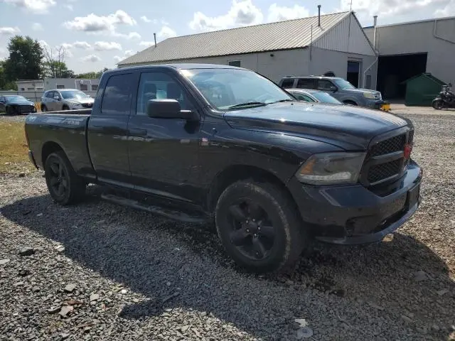 2015 RAM 1500 ST  