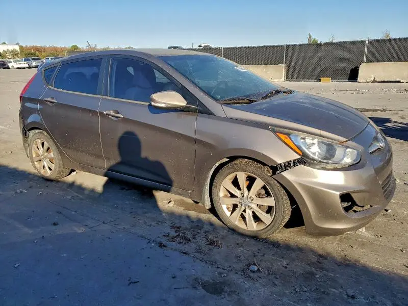 2013 HYUNDAI ACCENT GLS  