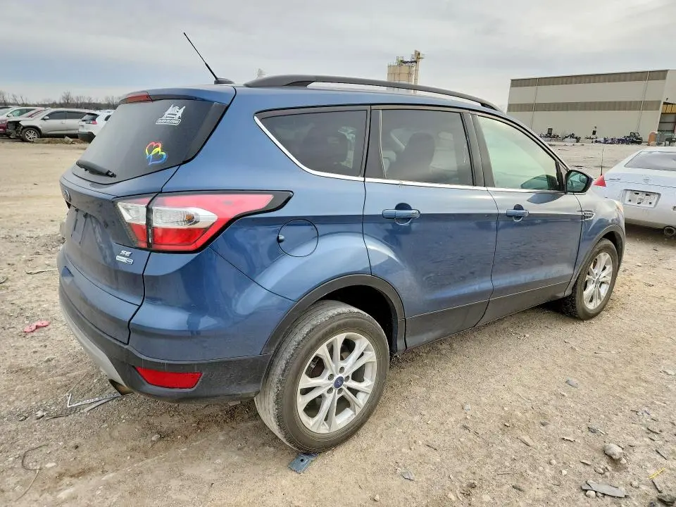 2018 FORD ESCAPE SE  