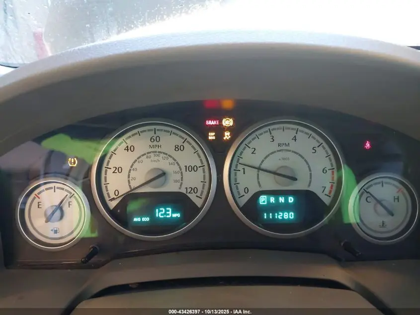 2010 CHRYSLER TOWN & COUNTRY TOURING