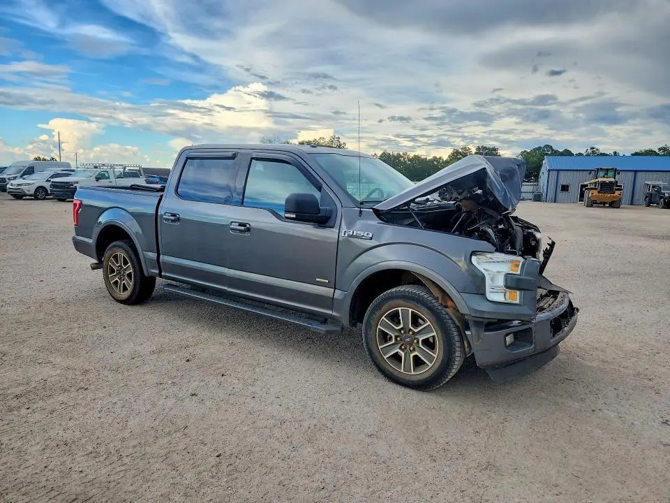 2015 FORD F150 SUPERCREW  