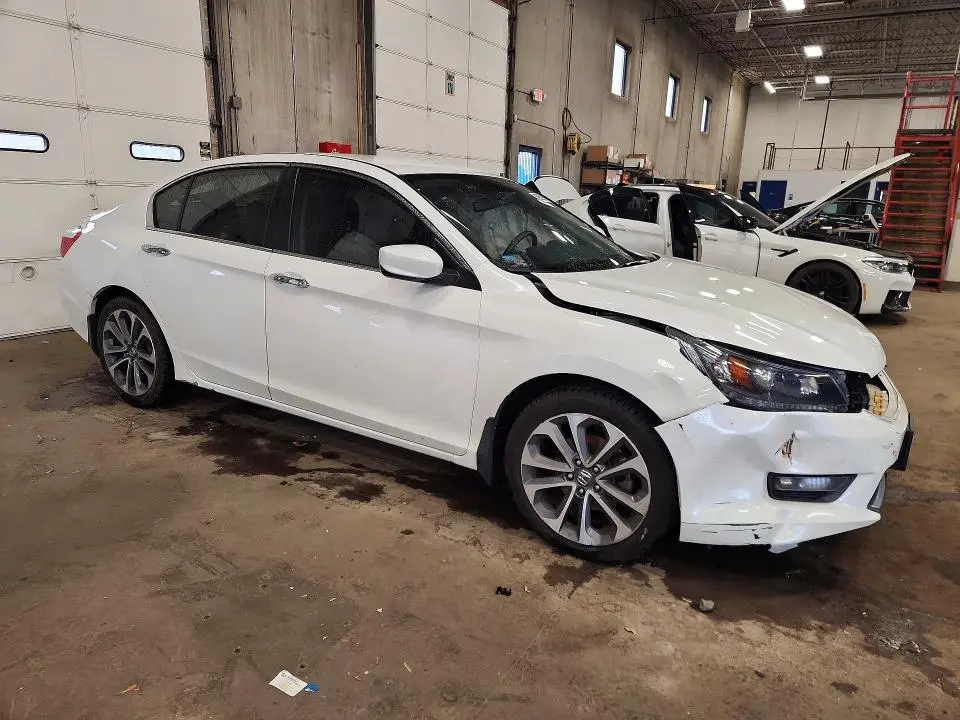 2015 HONDA ACCORD SPORT  