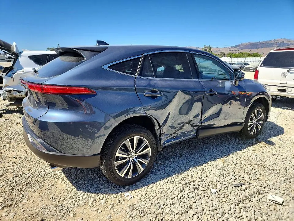 2023 TOYOTA VENZA LE  