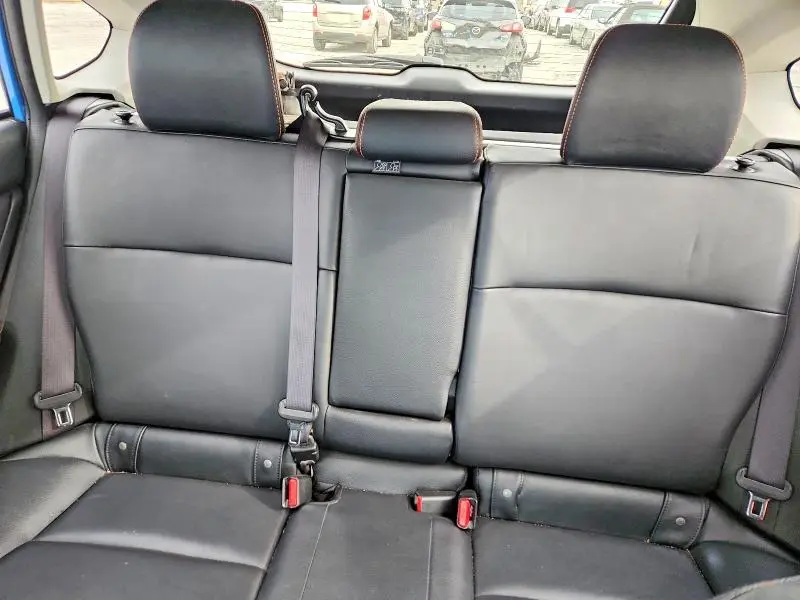 2016 SUBARU CROSSTREK LIMITED  