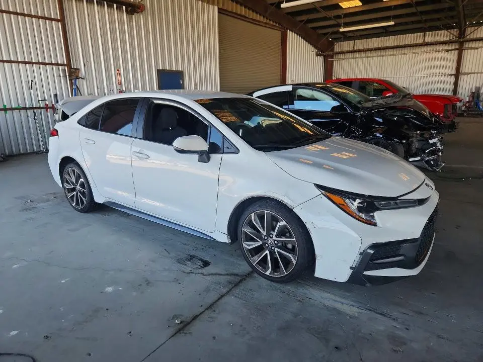 2021 TOYOTA COROLLA SE  