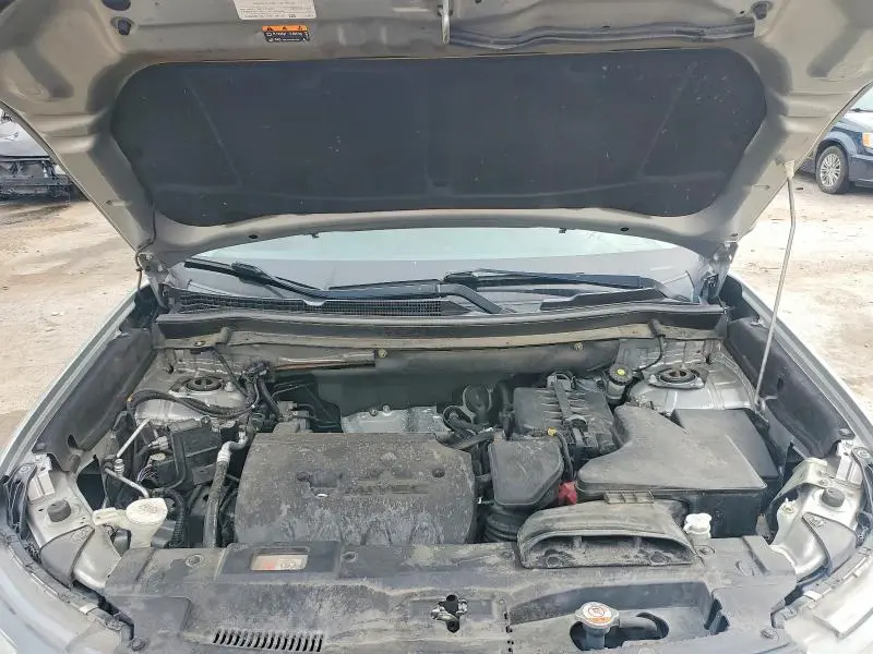 2019 MITSUBISHI OUTLANDER SE  