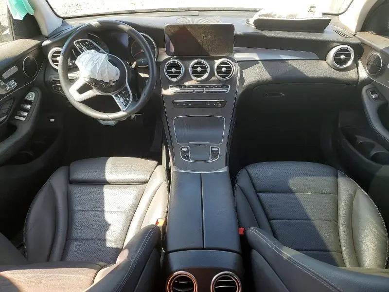 2020 MERCEDES-BENZ GLC 300 4MATIC  