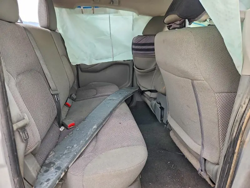 2019 NISSAN FRONTIER SV  