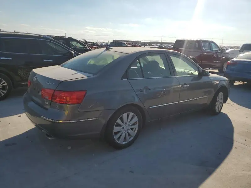 2010 HYUNDAI SONATA SE  